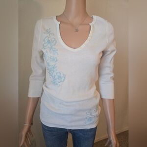 Aeropostale White Top with Blue Floral Embroidery